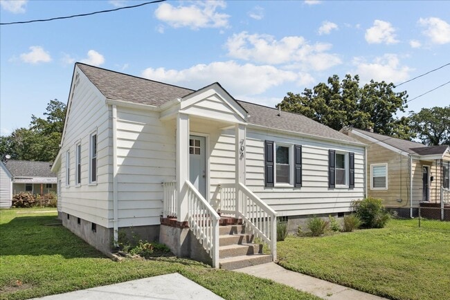 Building Photo - 3-bedroom Rancher - Hampton