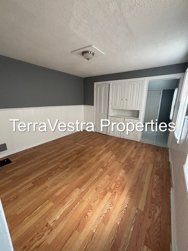 Photo - 3 Bed in Salem. Eligible for $500 Security Deposit.