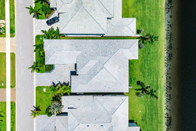 Photo - 9516 Riverside Pk Dr