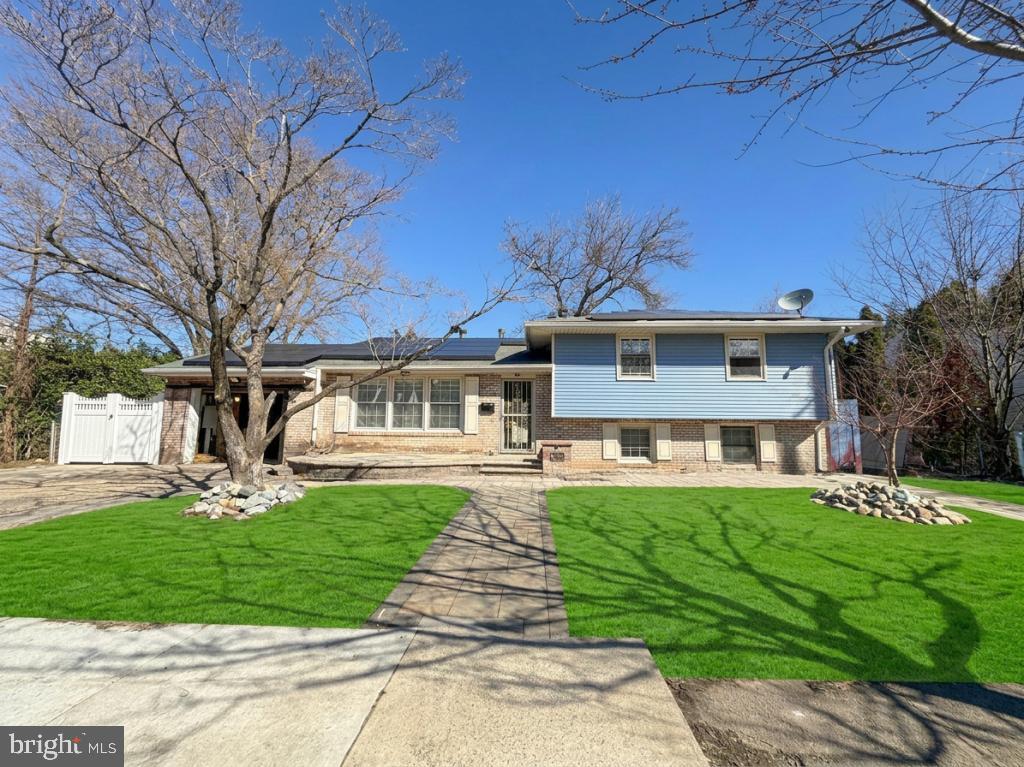 Photo - 322 W Nicholson Rd