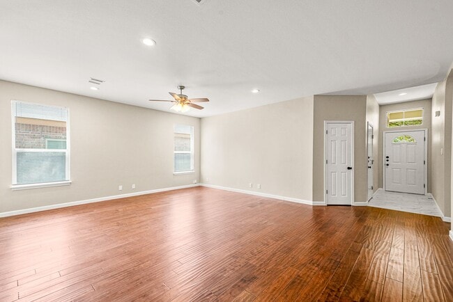 Photo - For Rent! Updated Single Story in Sonoma R...