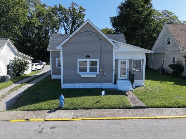 Building Photo - 115 N Central Ave Rental