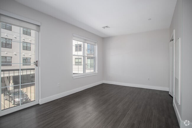 Studio - 582SF - Living Room
