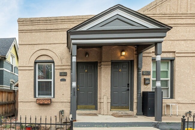 Photo - 2482 W Argyle Pl