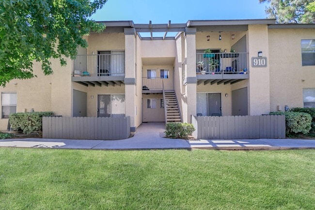 Mountain Creek Apartments