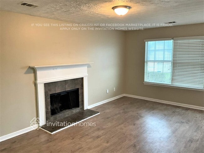 Photo - 6866 Smoke Ridge Dr