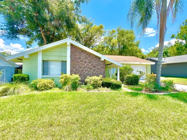 Building Photo - Fresh 2BD/2TH Home in Hudson