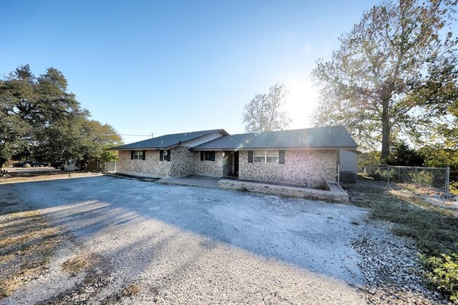 Photo - 236 N Valley View Dr House