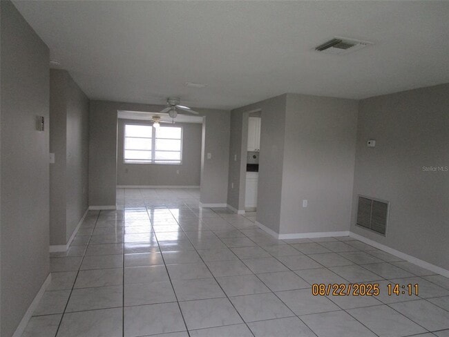 Photo - 1155 Royalwood Dr
