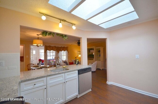 Photo - 101 Hancock Ct