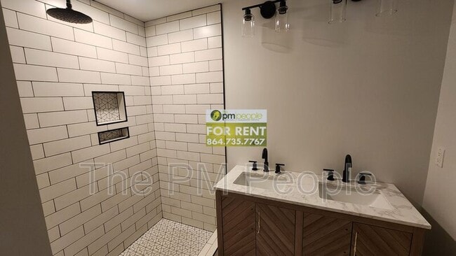 Photo - 108 St Lo Cir