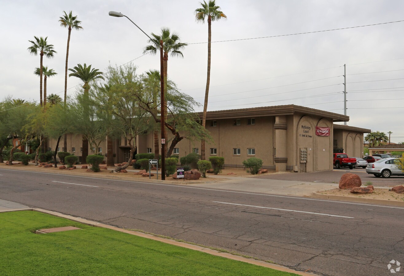 McKinley Court Apartments - McKinley Court Apartments
