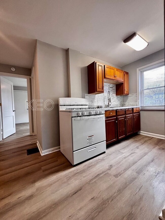 Photo - 235 E Xenia Dr Unidad A A