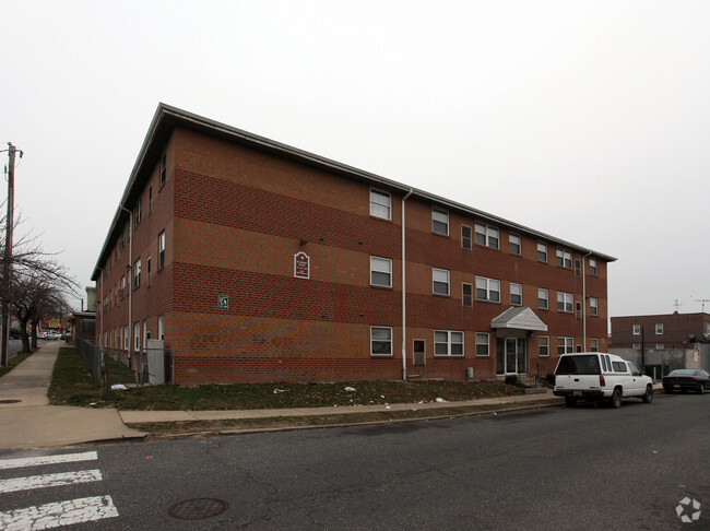 Building Photo - 4015 Devereaux Street Rental