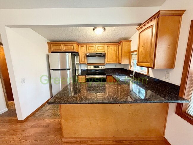 Photo - Awesome Mid-Century Classic 3-Bedroom House in NE Portland - $100 OFF FIRST MONTH