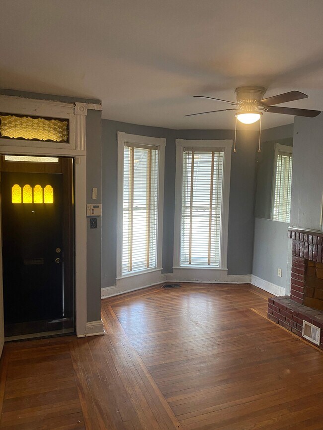 Photo - 2851 W Lafayette Ave