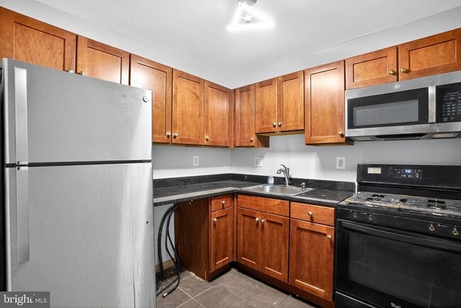 Photo - 3105 Naylor Rd SE Unit 101