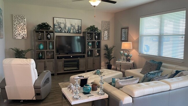 Photo - West Melbourne 2 story home lakefront!