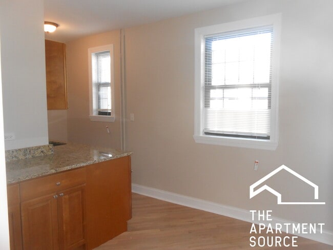 Photo - 894 Green Bay Rd Unit 11