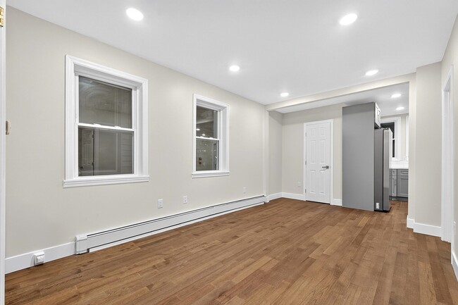 Photo - 93 W 11th St Unit 1