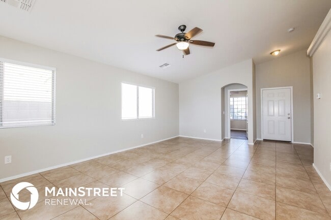Photo - 4648 N 113th Dr