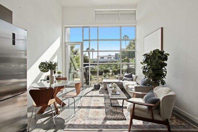 Building Photo - The Stanford West Rental