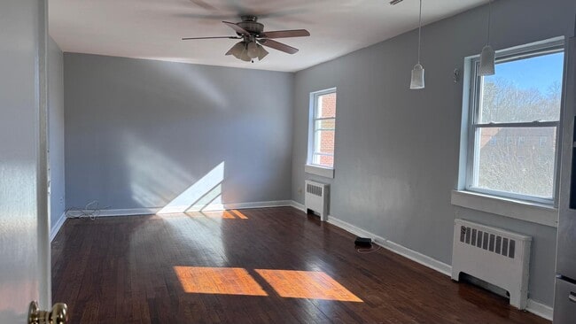 Photo - 330 S Broadway Unit B12