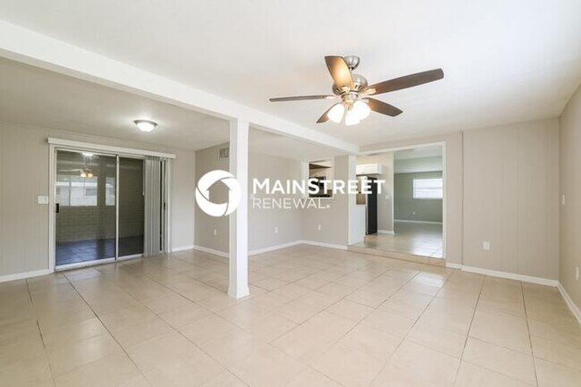 3 Bedroom Pet-Friendly Home in WINTER HAVEN, FL with Main Street Renewal