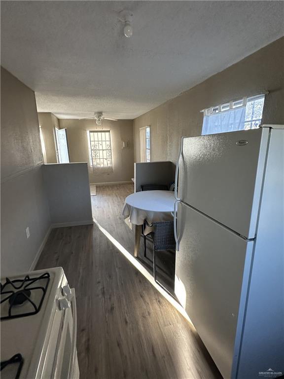 Photo - 9 N Cantu St