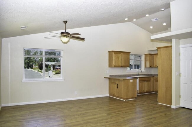 Photo - 1648 Nunnwood Ln House