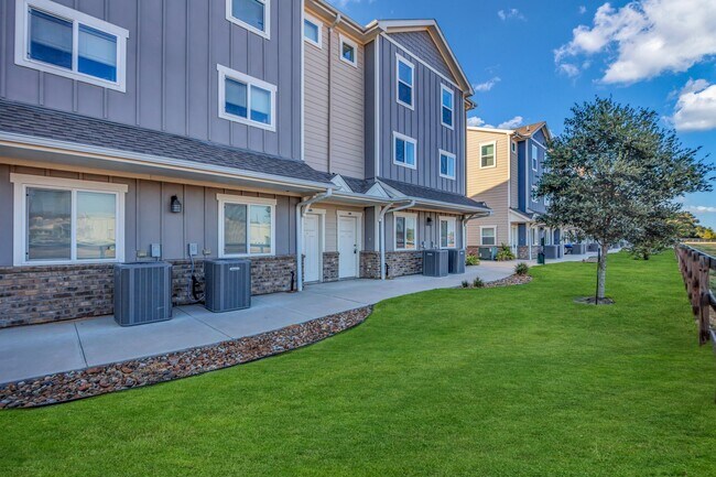 Building Photo - 21155 Gosling Rd Unit 16B
