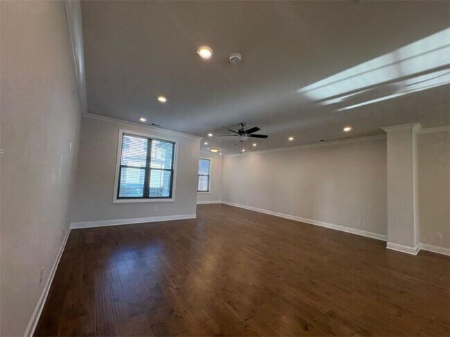 Photo - 3842 Firewood Ln