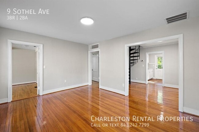 Photo - 9 Sothel Ave