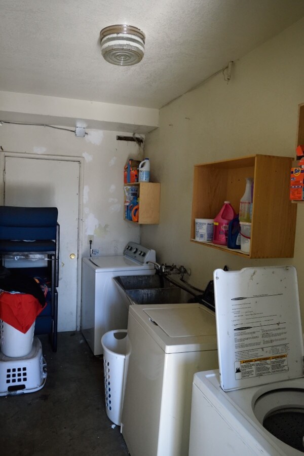 Photo - 903 N Sloan Ave