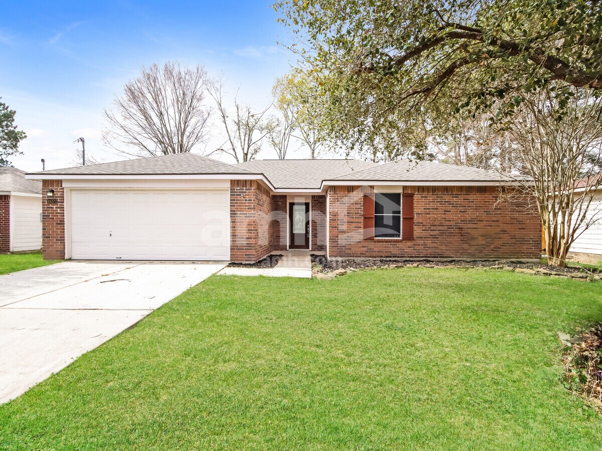 Photo - 16372 River Fall Ct