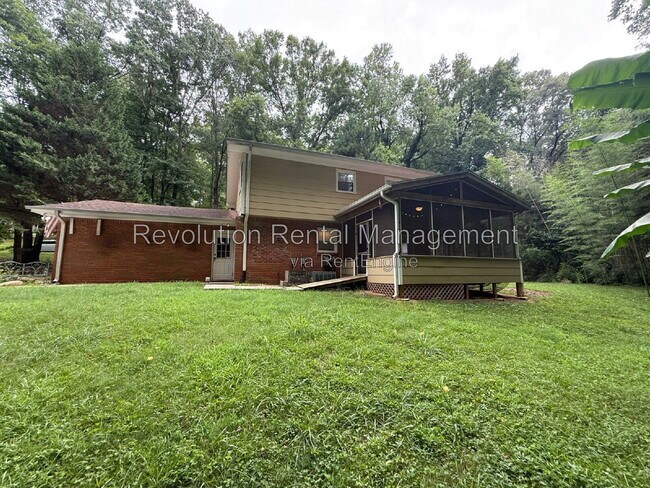 Photo - 115 Hickory Ave