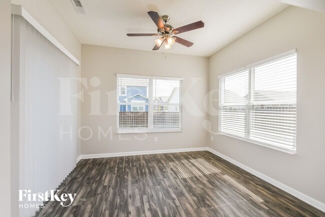 Photo - 1364 W Wyndstone Way