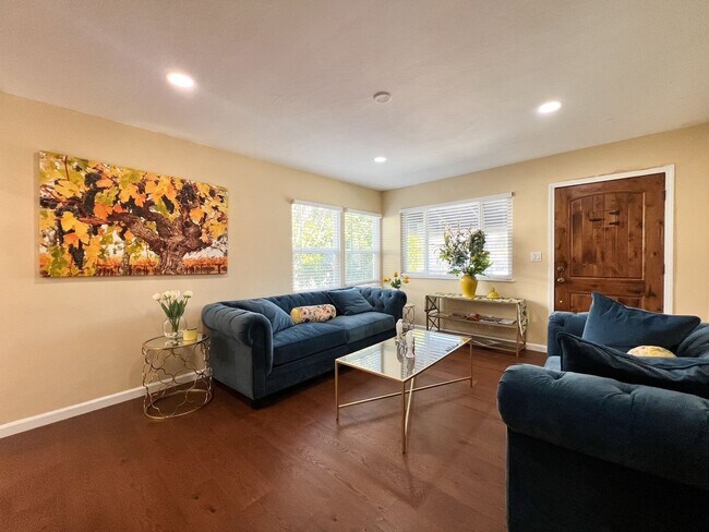 Photo - Beautifully Updated, Fully Furnished Napa Home Near Downtown
