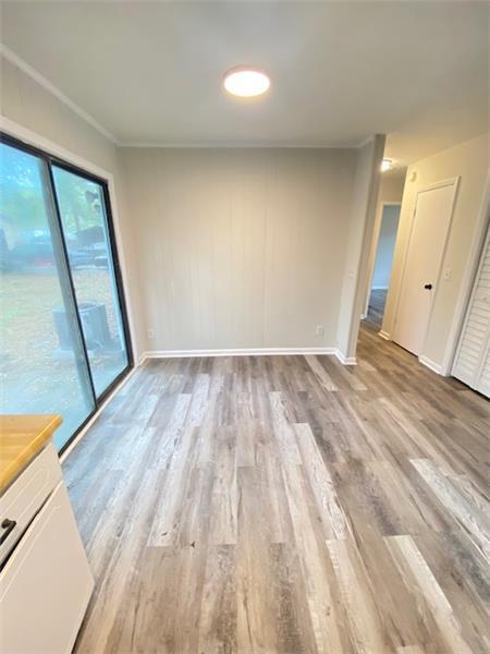 Photo - 635 Maxwell St