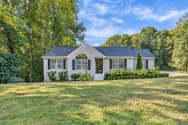 226 Nina Ln