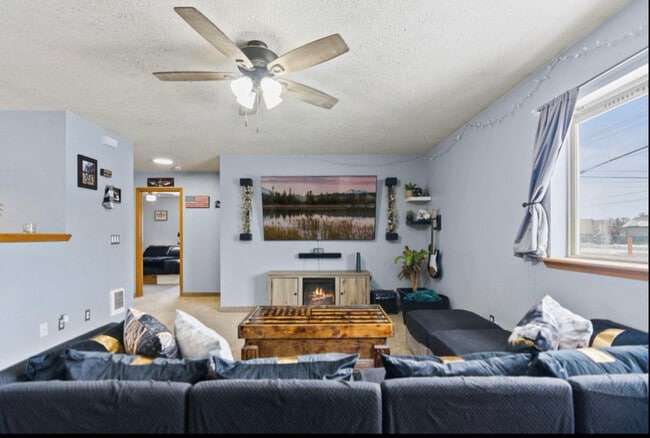 Photo - 200 NE 7th St