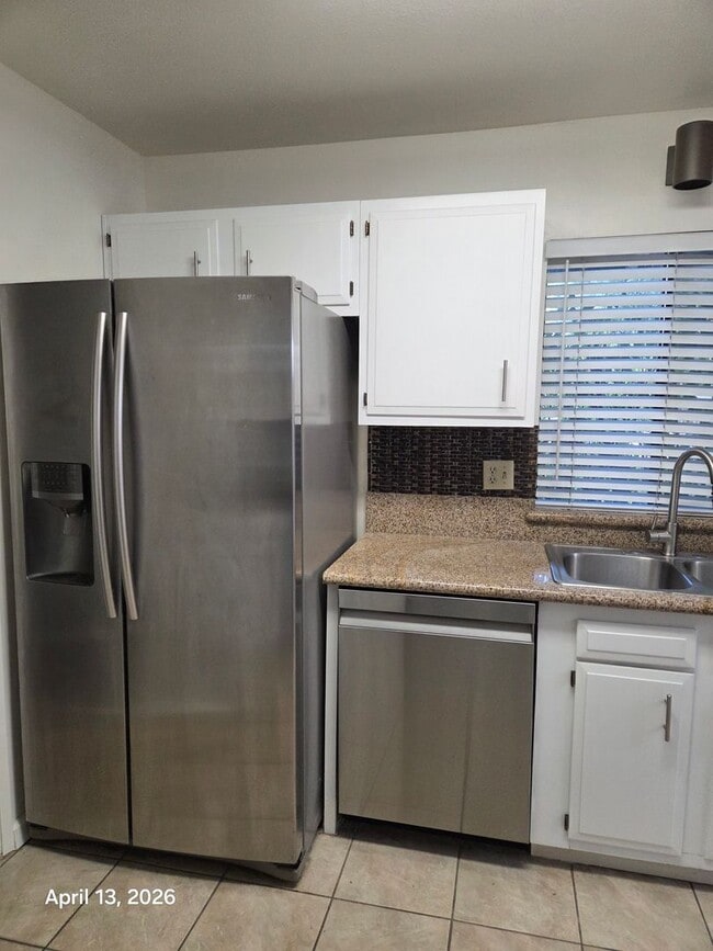 Photo - Spacious Downtown Sacramento Condo