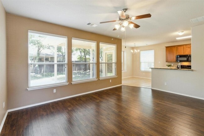 Building Photo - 1600 Sugarberry Ln