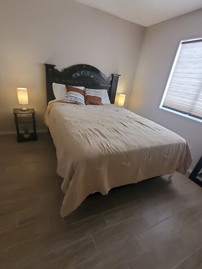 Photo - 2915 N River Creek Pl