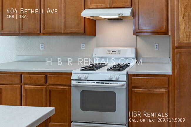 Photo - 404 Bethell Ave