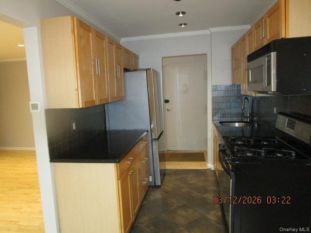 Photo - 2910 Barclay Manor