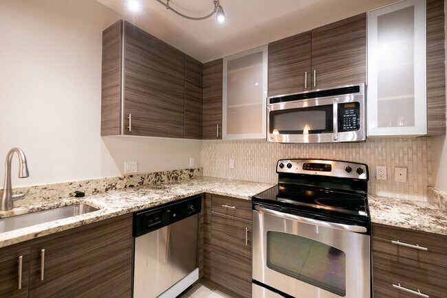 Photo - 64 Isle of Venice Dr Unit 26