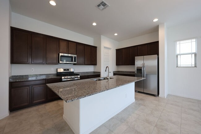 Photo - 3 Bedroom plus Den in Aloravita Community