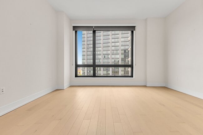 Photo - 550 Vanderbilt Ave