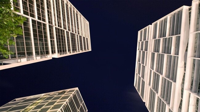 Photo - 475 Brickell Ave Unidad 2108 Rental